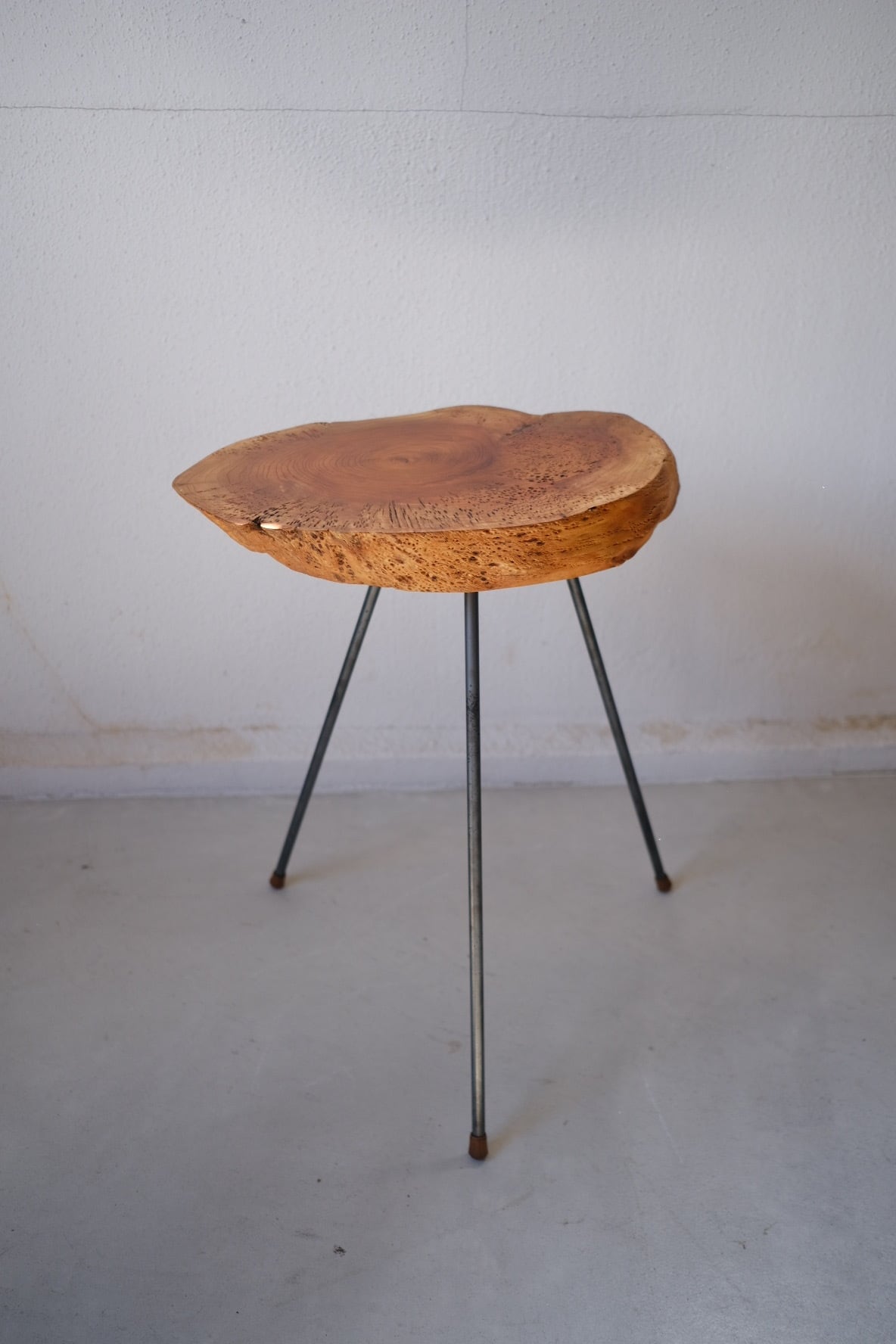 欅サイドテーブル　コーヒーテーブル　飾り台などに！！ Side Table サイドテーブル -欅 keyaki- | TORINOKI FURNITURE