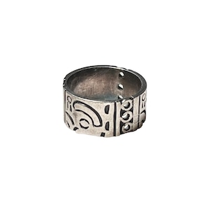 vintage mexican silver ring " totem pole "