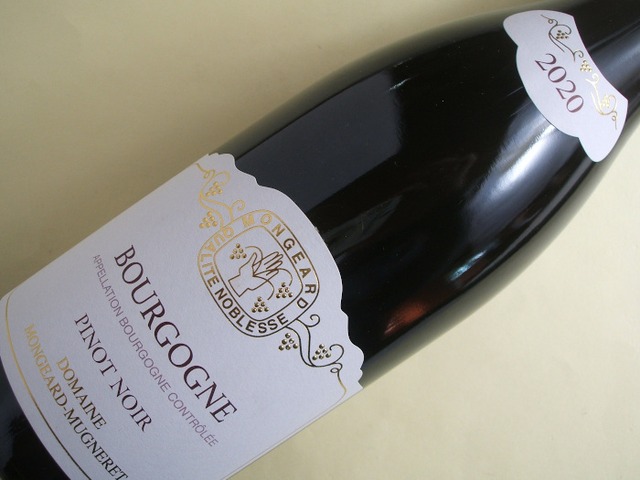 ブルゴーニュ　赤　ピノ・ノワール　2020年　モンジャール・ミュニュレ