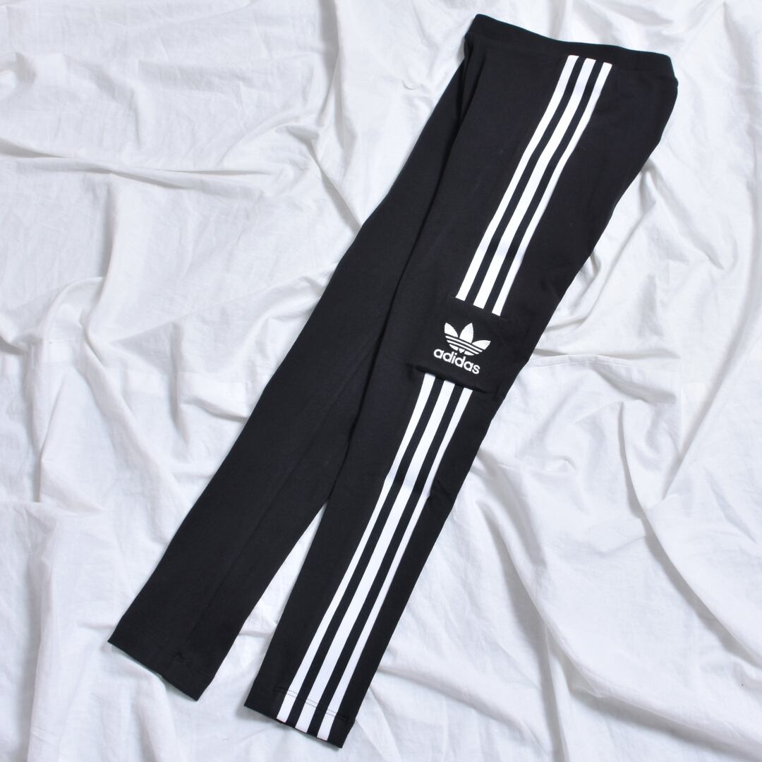 50%OFF】adidas 3ストライプ×トレフォイルタイツ | VOLCAN&APHRODITE