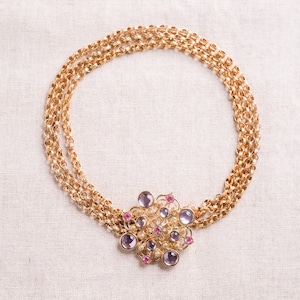 Valentine's Day Marche: Barrera Avon floral motif costume necklace