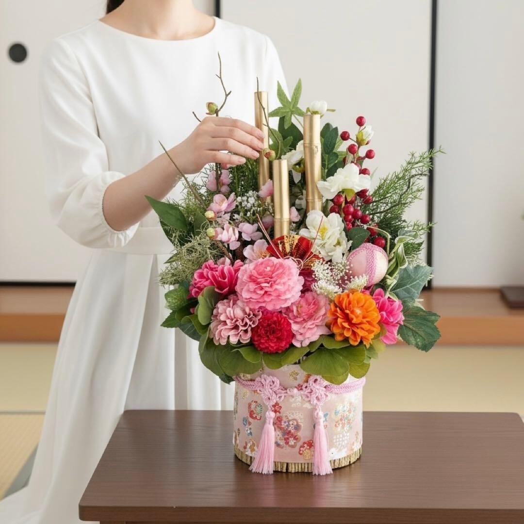 ③ 和モダン門松 M｜可憐な花々と竹が奏でる、モカアンドマルシェの