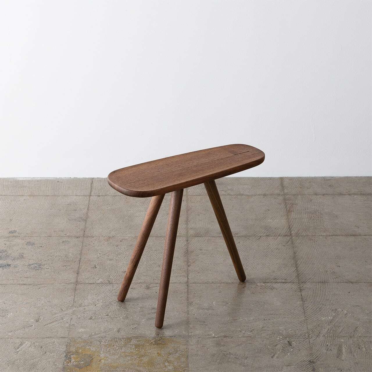 ikikiイキキ サイドスツール　ウォールナット IKIKI スツール サイドスツール ウォルナット キャンバス
