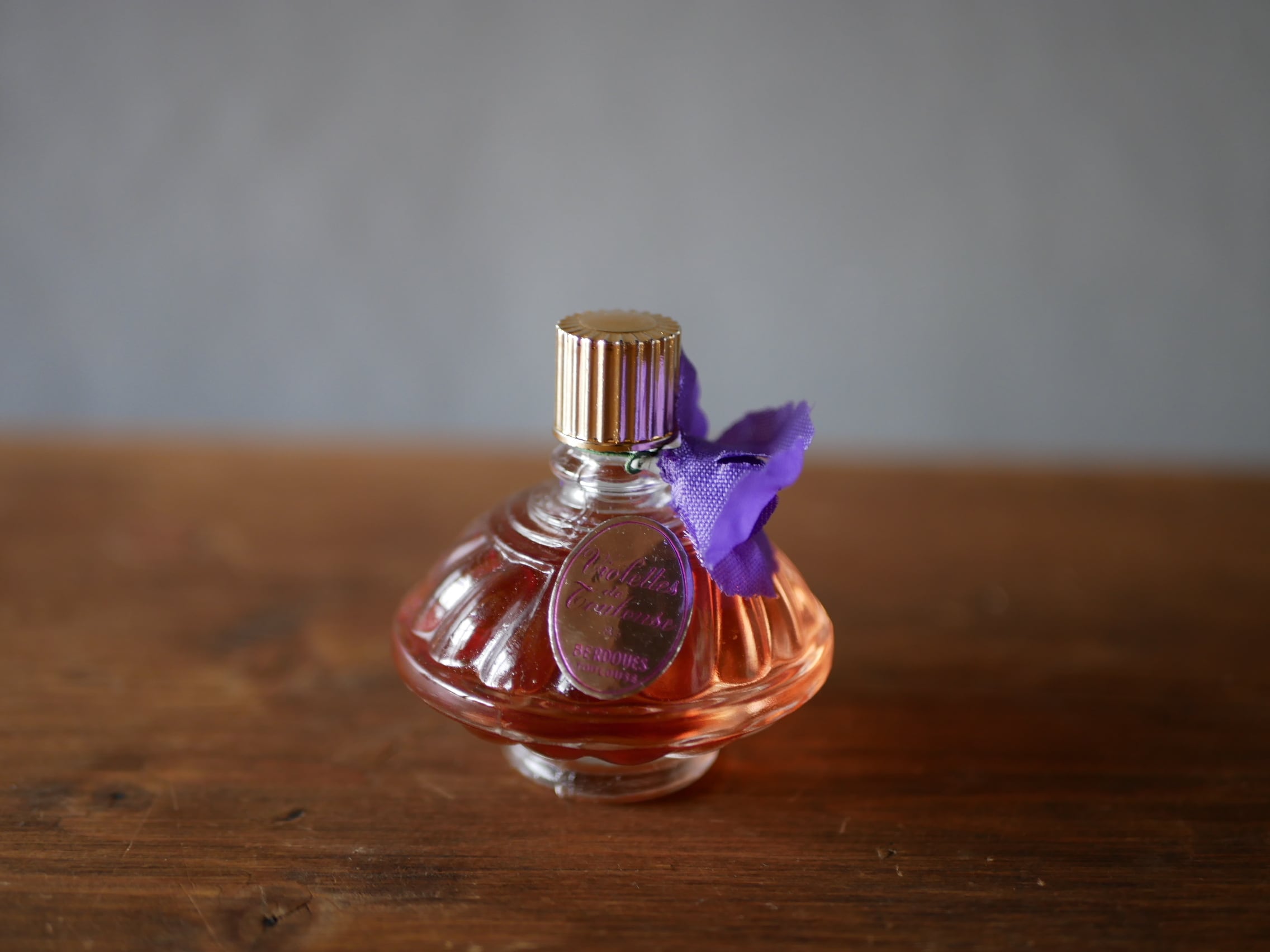 トゥールーズ スミレ 香水 ベルドゥ社 フランスアンティーク 香水瓶 | フランス アンティーク mamantique