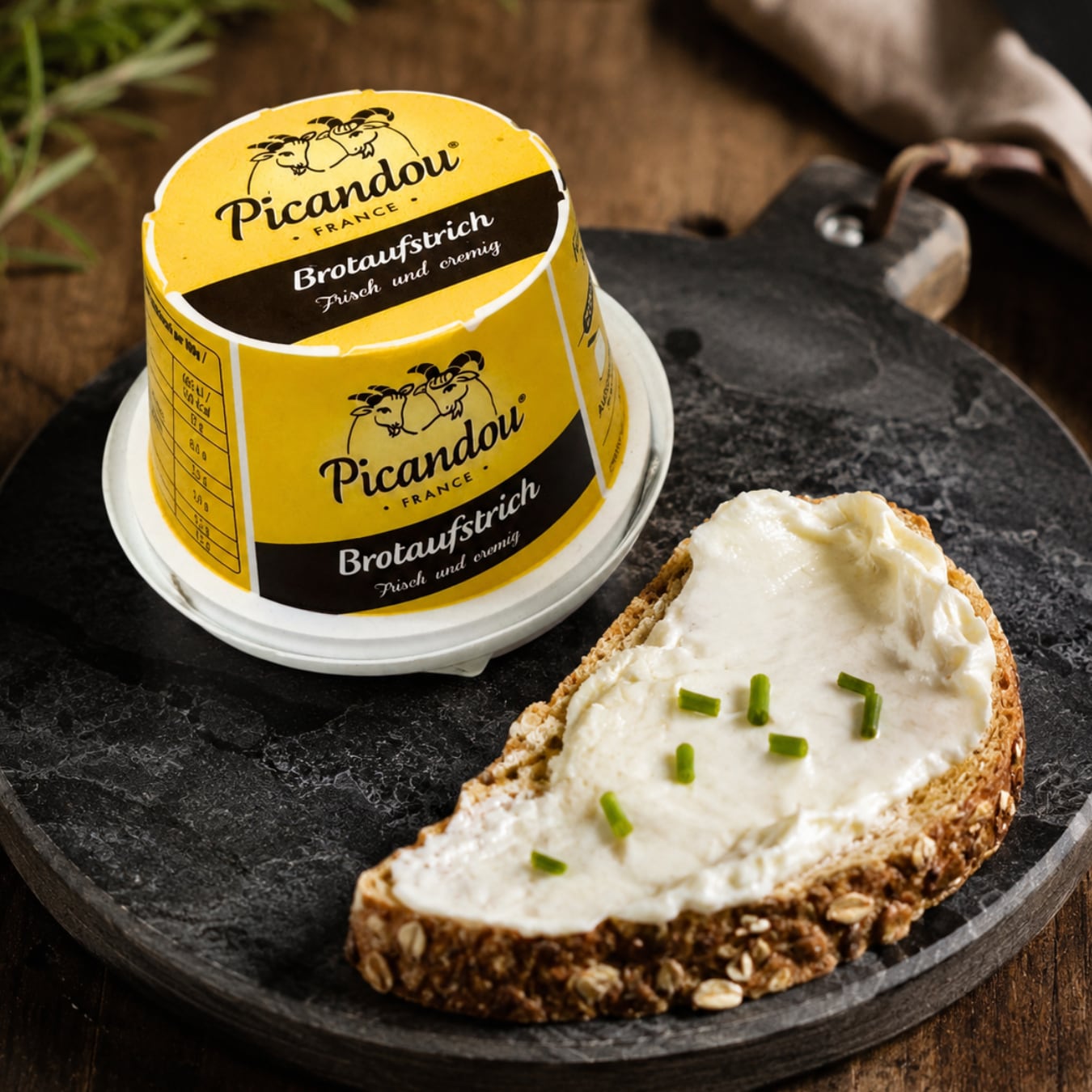 ピカンドゥ ア タルティネ 125g シェーブル やぎ チーズ スプレッド Fresh goat cheese spread Picandou à tartiner 125g