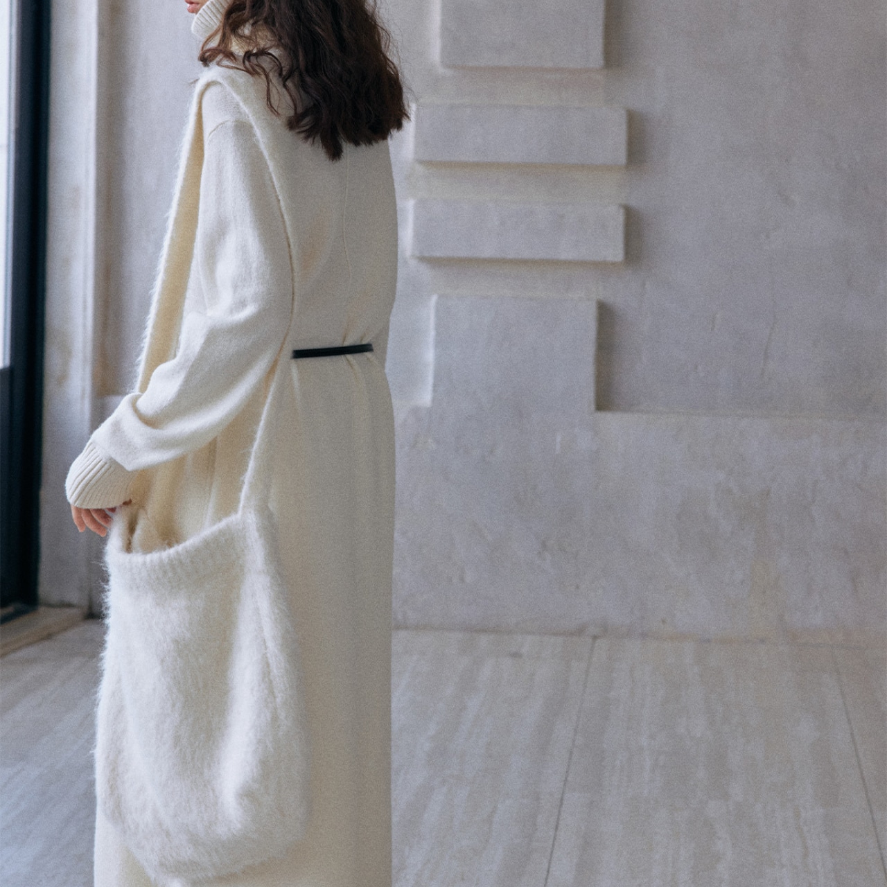 Fuzzy Shoulder Bag T3779