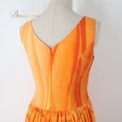 フラダンス 衣装 ワンピース ドレス オレンジ系 ククイ 日本製 Kukui ハワイアンプリント グラデーション ノースリーブ フレア アロハ フラ ダンス レッスン 練習 ダンス衣装 ハワイアンダンス レディース 華やか 鮮やか かわいい おしゃれ フレアワンピース オレンジドレス ハワイアンワンピース プリントワンピース グラデーション柄 カラフル リゾート 旅行 南国風 きれいめ 大人可愛い 上品 ノースリーブワンピース スカート フィットアンドフレア 背面ファスナー ポリエステル 綿混