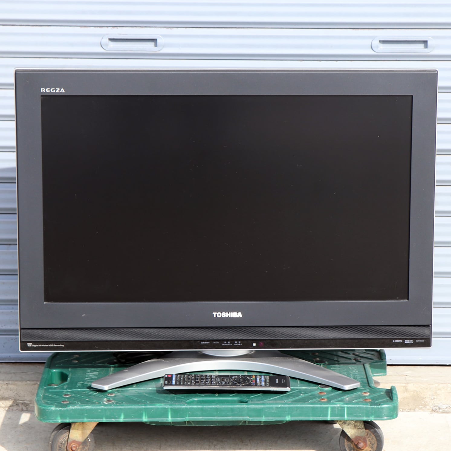 TOSHIBA・東芝・REGZA・32インチ・液晶カラーテレビ・32H3000・2007年  