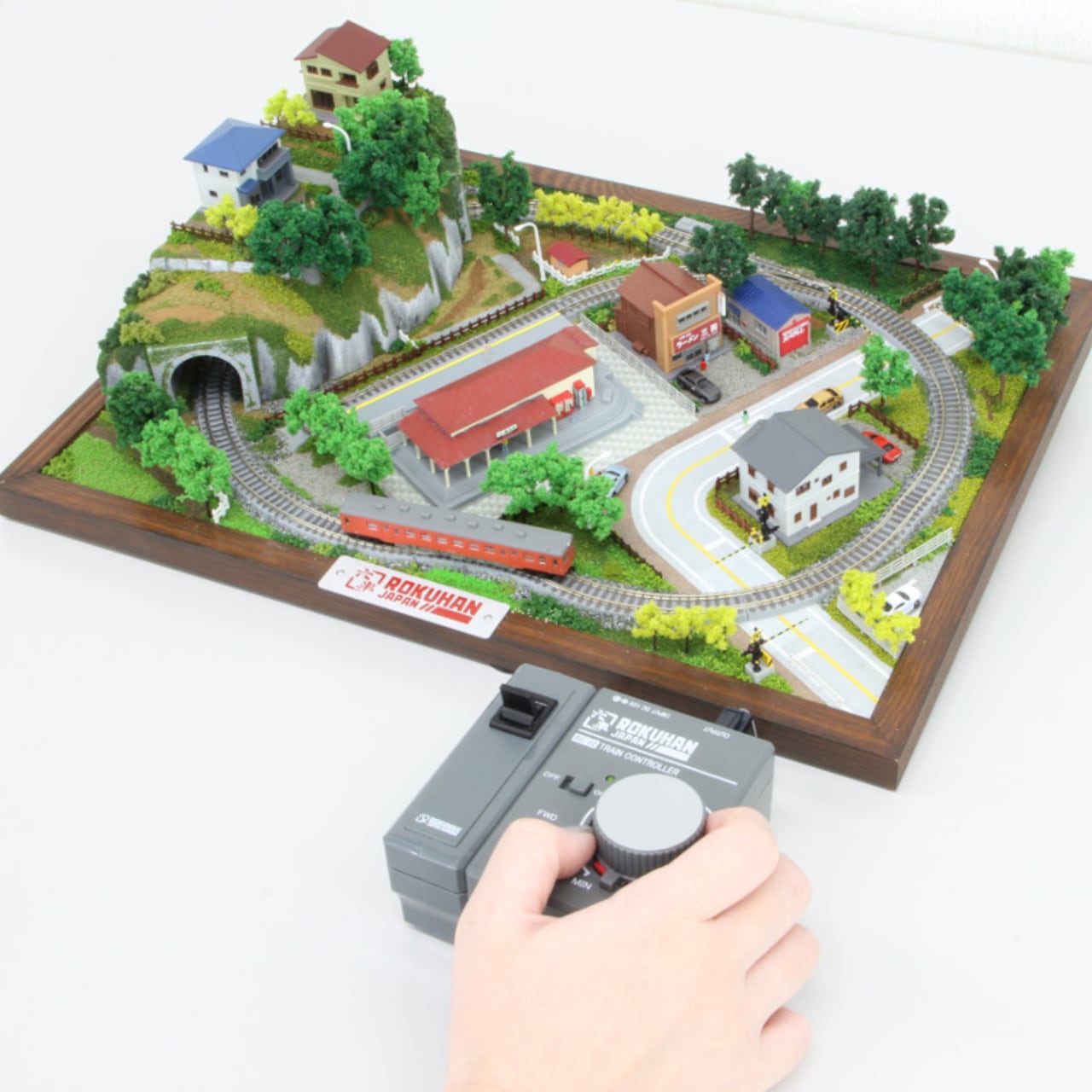 S071-2 壁掛けタイプジオラマセット WALL-MOUNTED LAYOUT SET