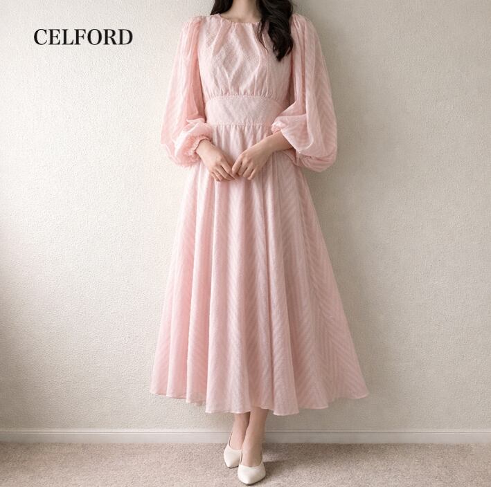 CELFORD×石井美保×&ROSY コラボ ドビー シフォンワンピース 38 M CELFORD×石井美保×&ROSY コラボ ドビー シフォンワンピース 38 M