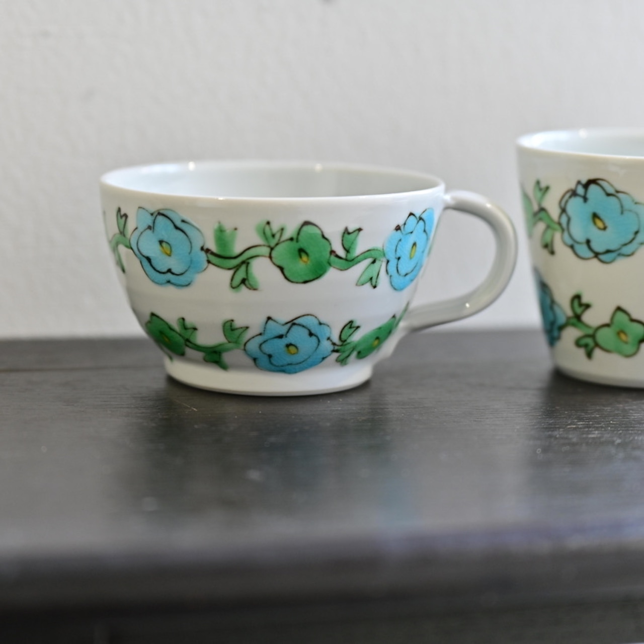 mn8 村田菜穂美作 丸形マグ「水色花唐草」/ 2104130000379