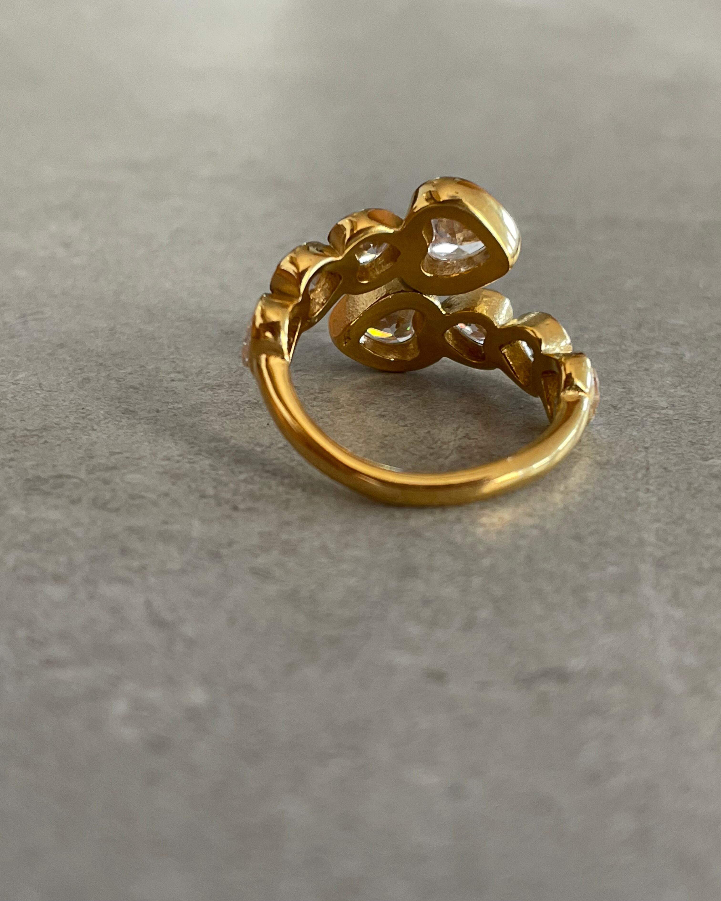 スキールド 紗栄子さん愛用 イヤリング ブレスレット 新品 スキールド 紗栄子さん愛用 イヤリング ブレスレット 新品 特別