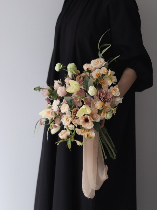 〈 完成品販売ブーケ 〉 nuance tulip artificialflower bouquet