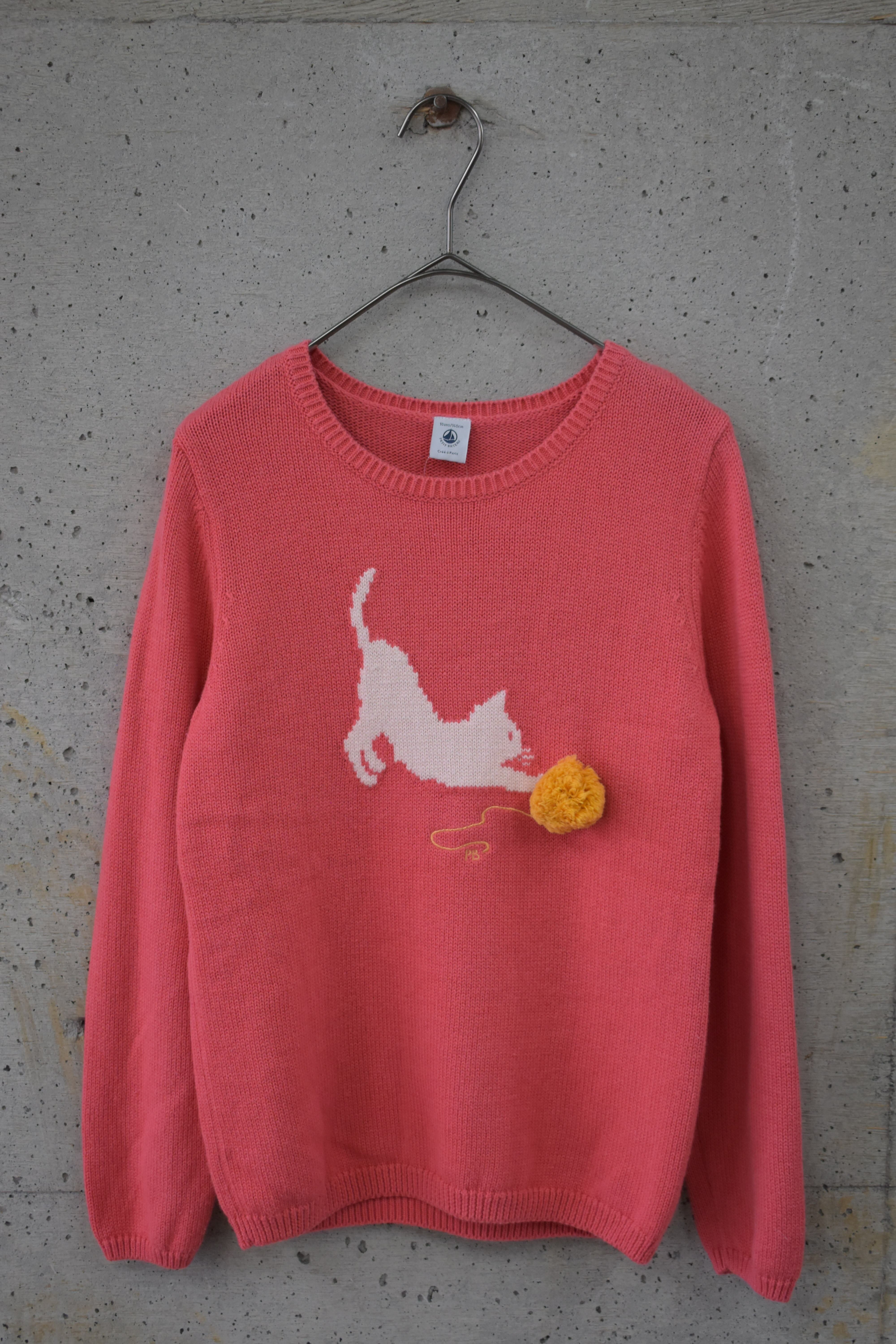 cat pattern knit