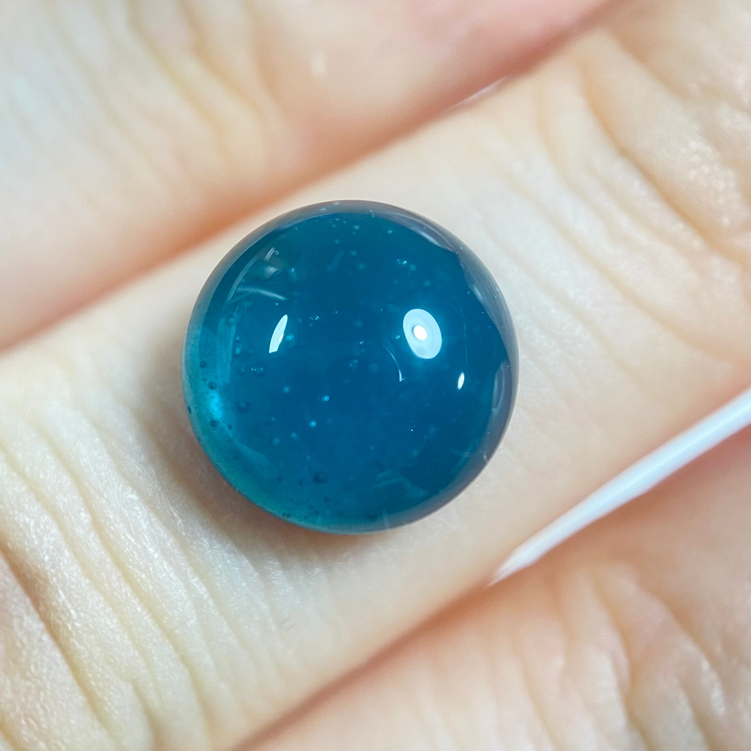 人と地球のコラボアート スウェディッシュブルー 3