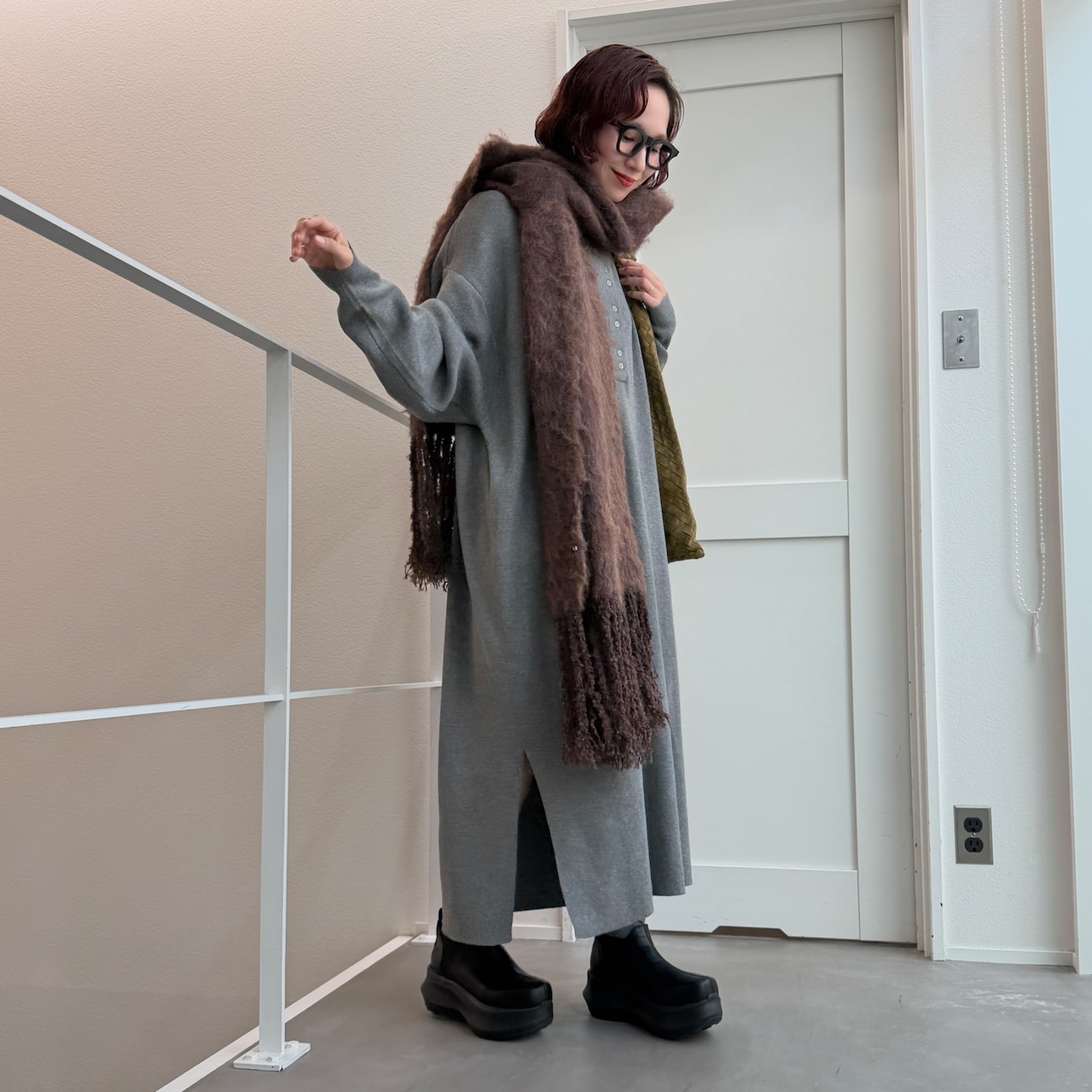 ボリュームシャギーストールマフラー/ブラウン