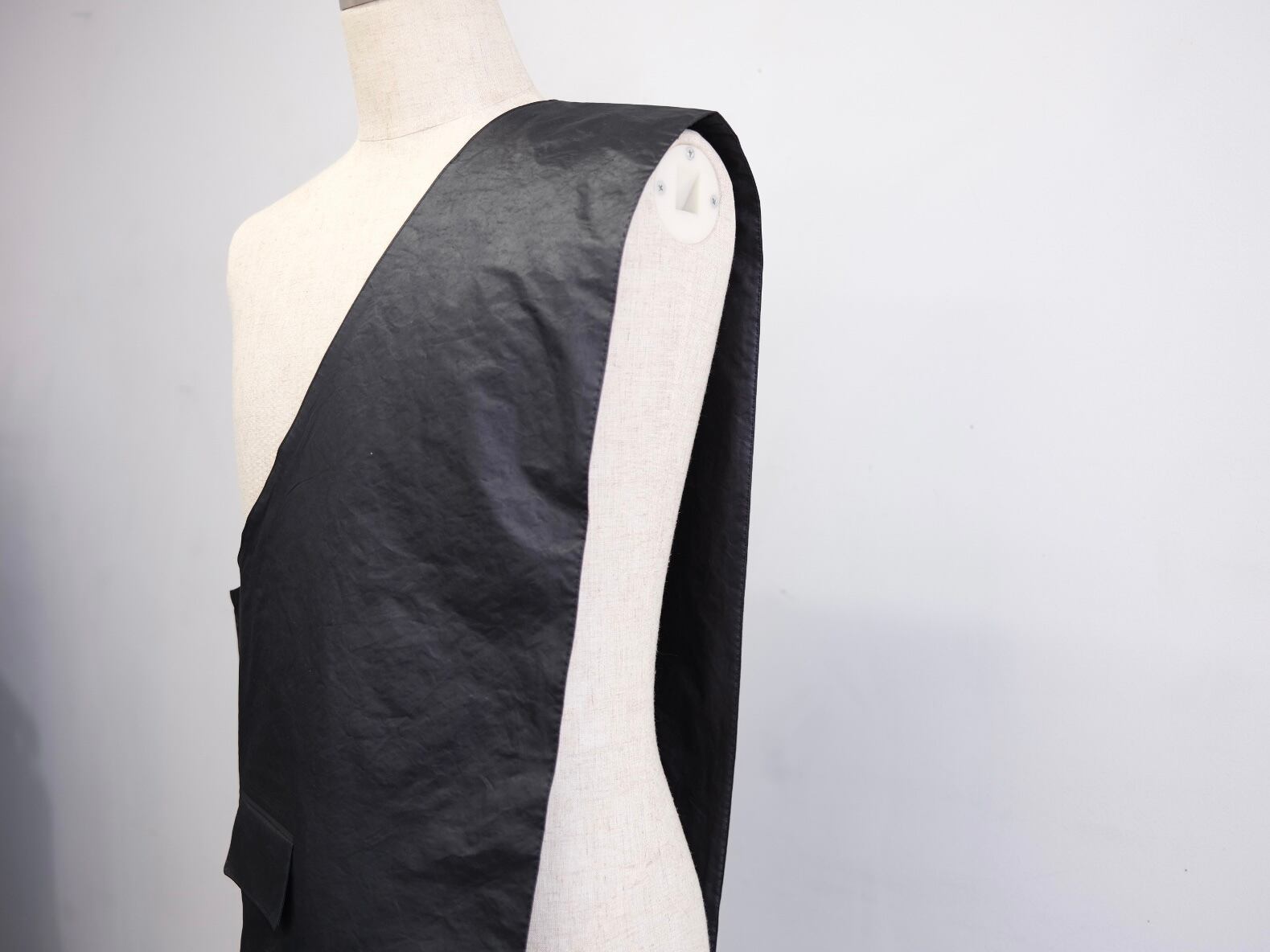 REVERBERATE” BAG VEST” | Lapel online store