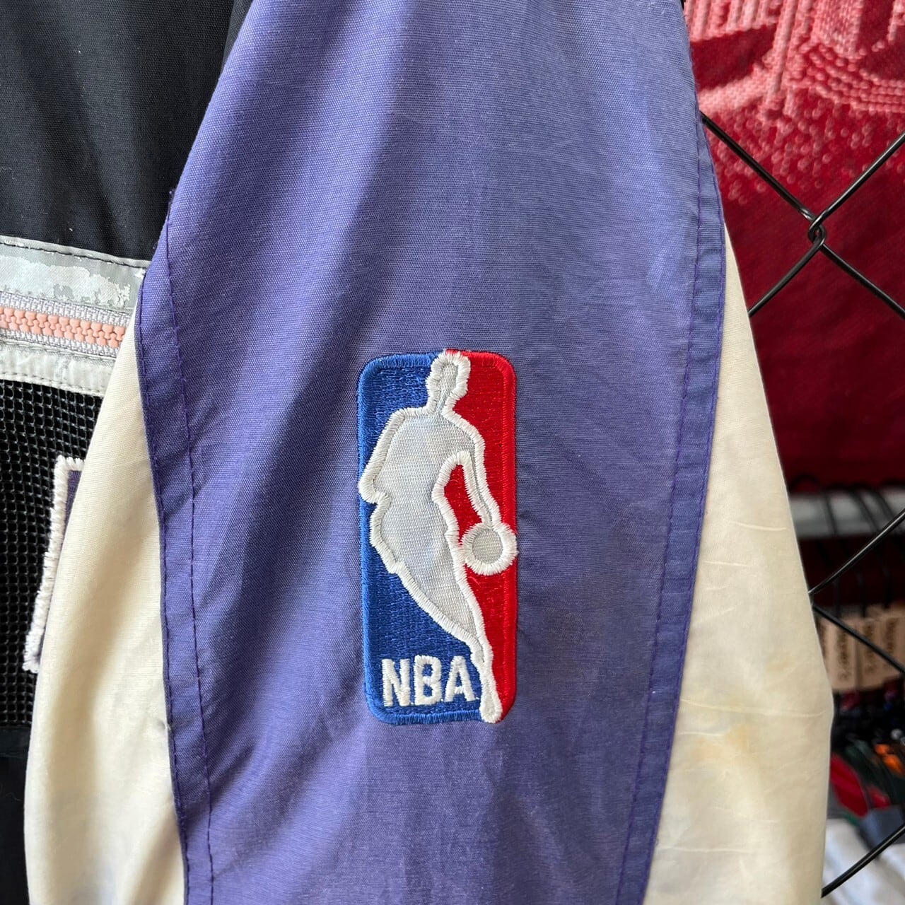90s NBA フェニックスサンズ ナイロンジャケット チームロゴ 刺繍 プロ