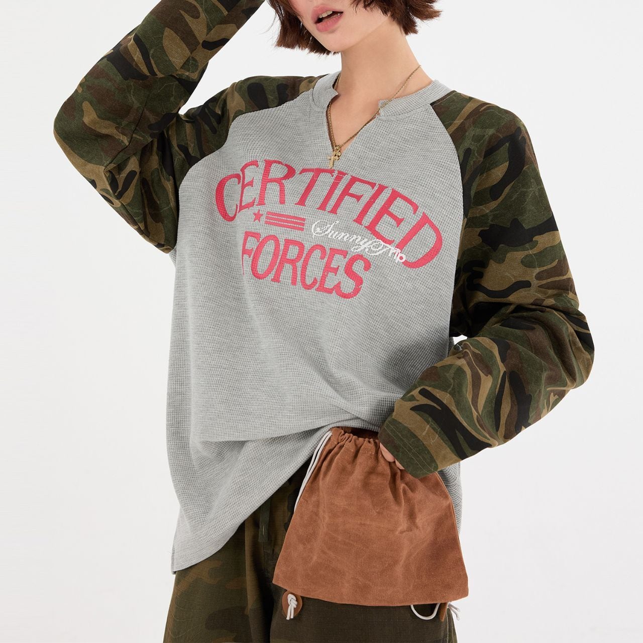 カモスリーブロゴラグランワッフルトップス R00694