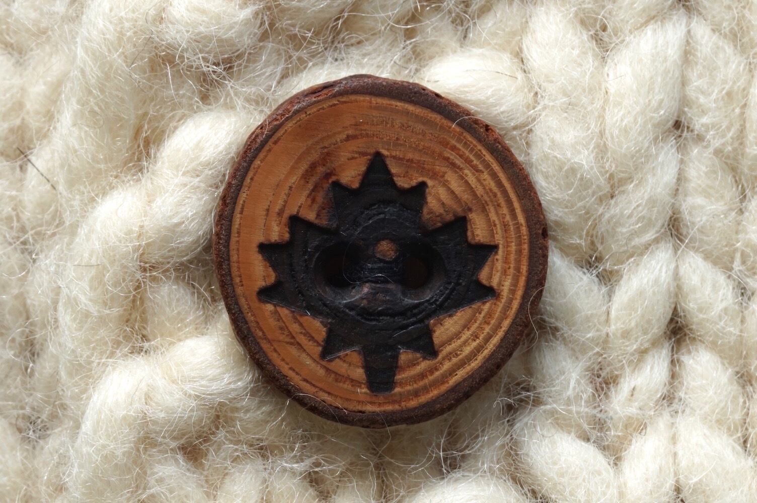 1990's CANADA製 スノー柄 カウチンセーター 年輪ボタン 実寸 1990's CANADA製 スノー柄 カウチンセーター 年輪ボタン 実寸