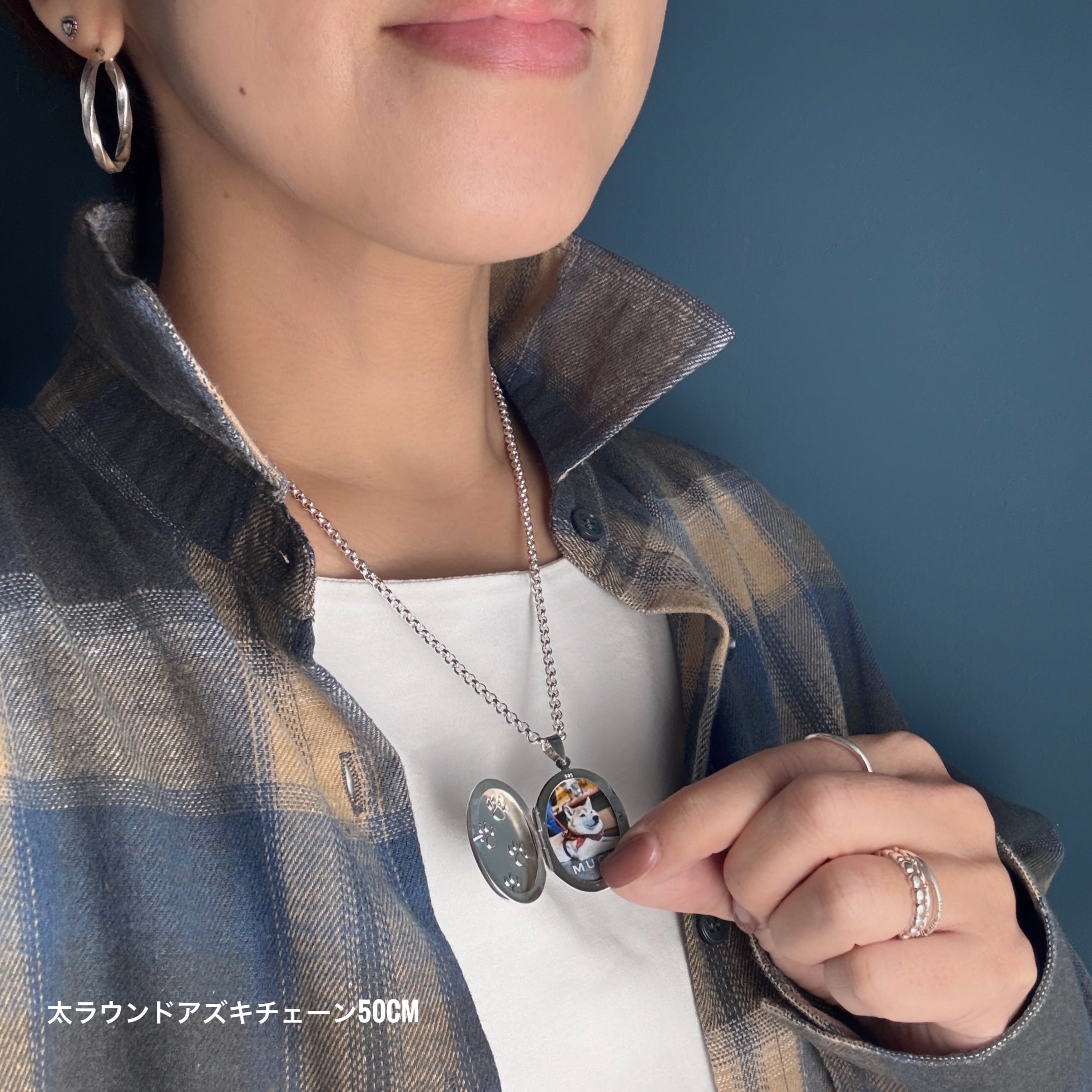 再入荷】オーバル 肉球 ロケット ペンダント （チェーンオプション