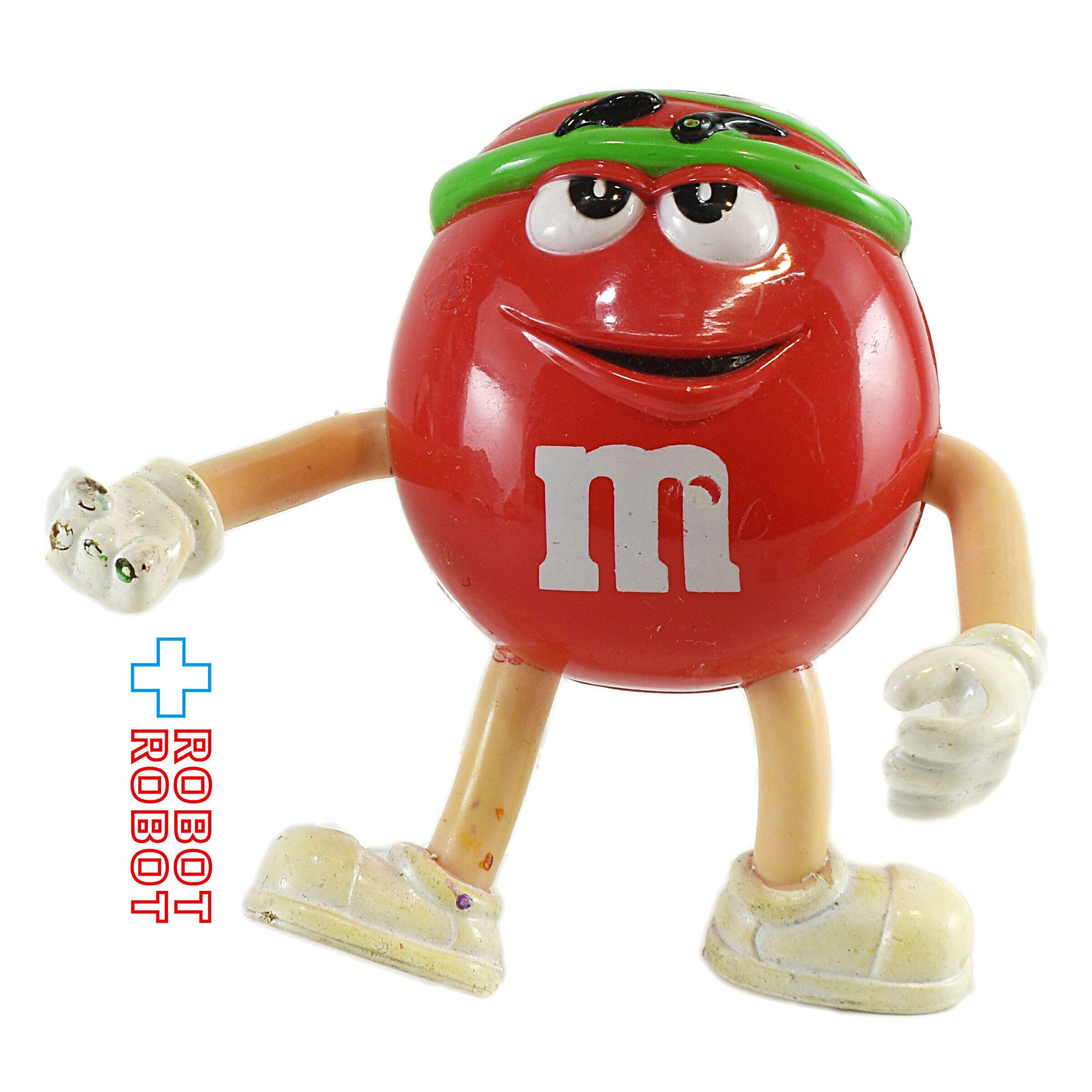 M&M