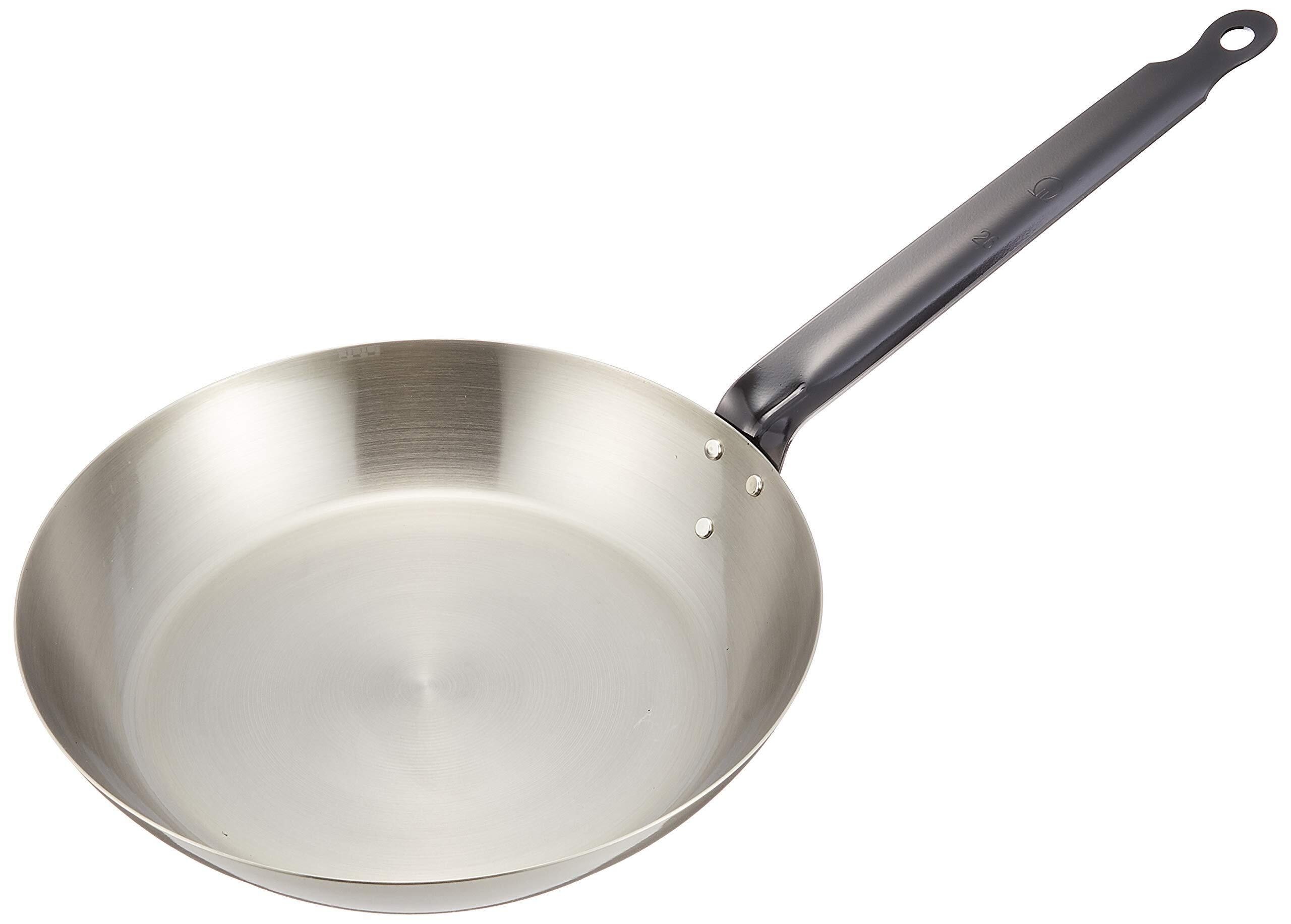 【新着特価】遠藤商事 TKG 鉄フライパン 26cm 内径×深さ(mm)260×49底径(mm)185板厚(mm)1.6柄長(mm)250 質量(kg)0.94 IH対応 使うほど油がなじんでこびりつきにくい 体に嬉しい鉄分補給 熱伝導も良く強火に強い 業務用 日本 AHL17026