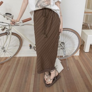 diagonal design skirt N20484