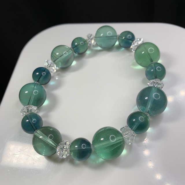 N.透明感抜群✩ブルーグリーン×グリーンフローライトデザインブレスレット