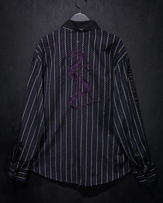 【WEAPON VINTAGE】Snake × Sword Embroidery Loose L/S Shirt