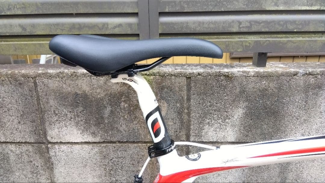 整備済み】PINARELLO フルカーボンロードバイク ROKH 20段変速【送料