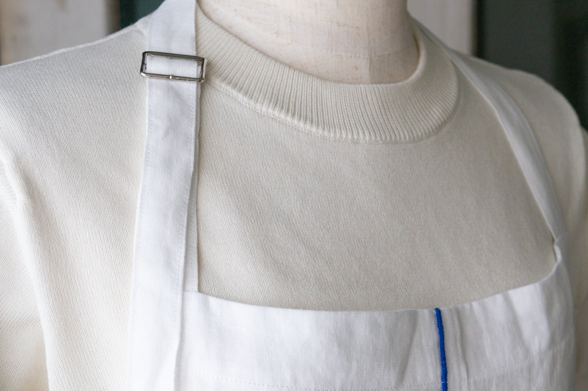 made in France】“Bonne chance!” 手刺繍リネンエプロン | tocolier