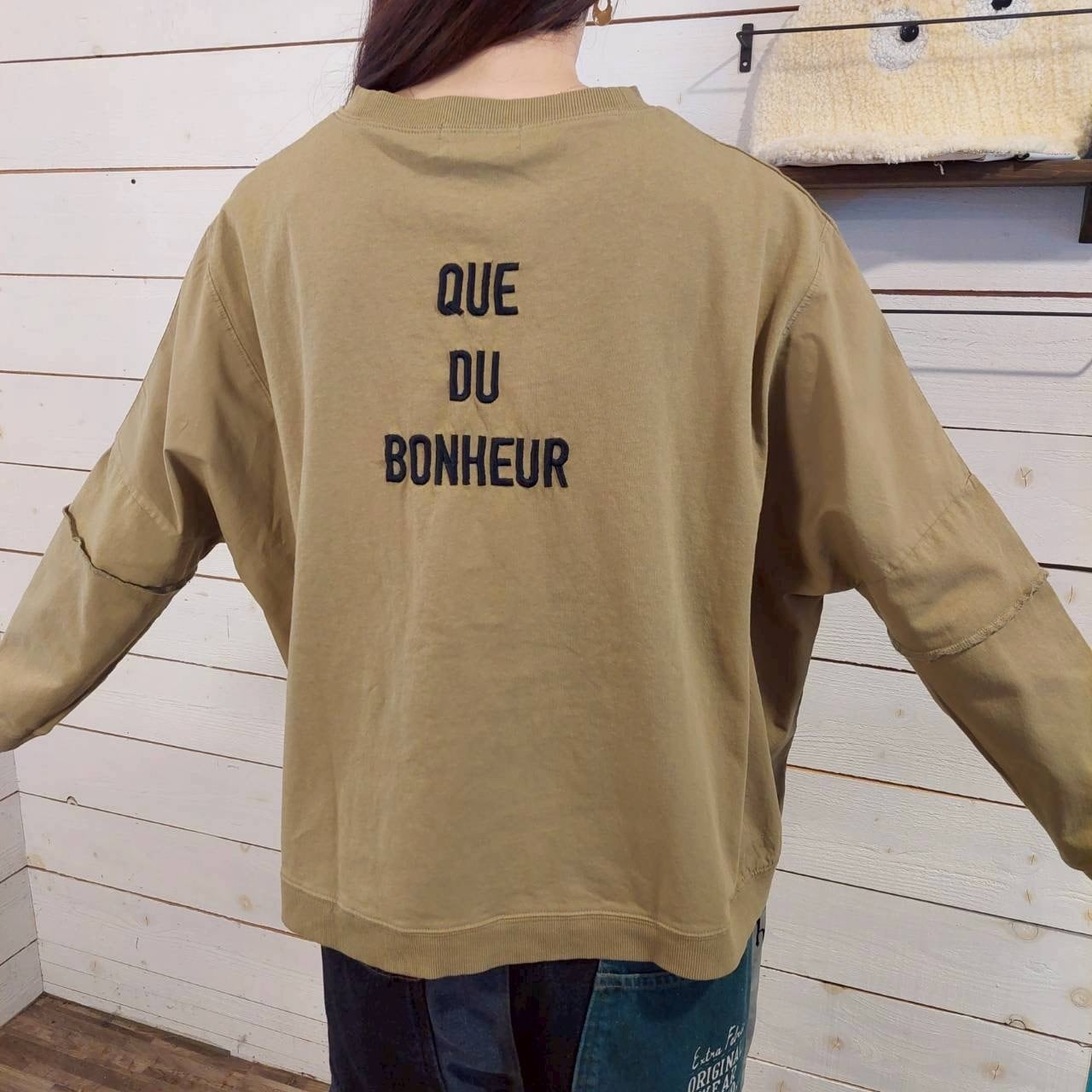 『People's』384-10 KAKELA 布帛切替バック刺繍ワイドクルーネック　フリーサイズ