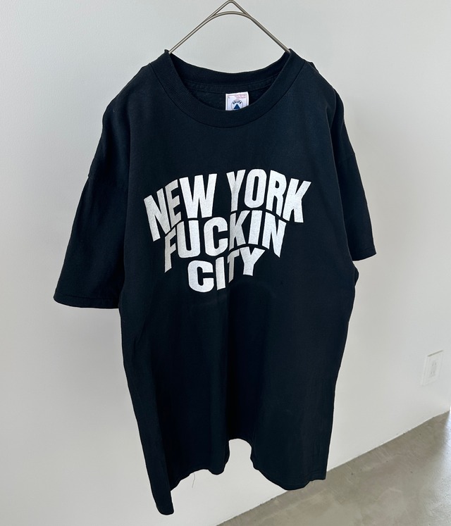 -NEW YORK FUCKIN CITY- Vintage 90s L Print T-Shirt