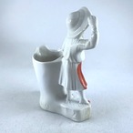 陶器人形　マッチかす入れ　小物入れ　帽子をかぶった女の子  19otd36-2