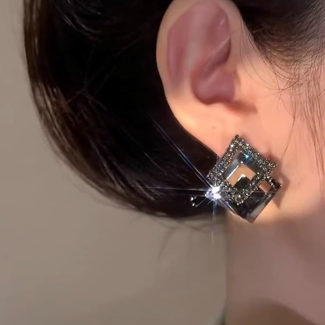 Square Metal Bijou Earrings V3313