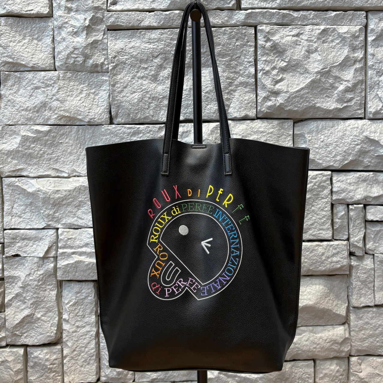 レインボー刺繍フェイクレザートートバック