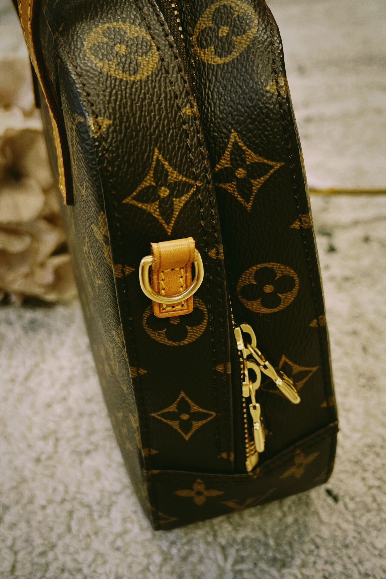 ルイヴィトン LOUIS VUITTON 2WAYバッグ スポンティーニ モノグラム 茶  