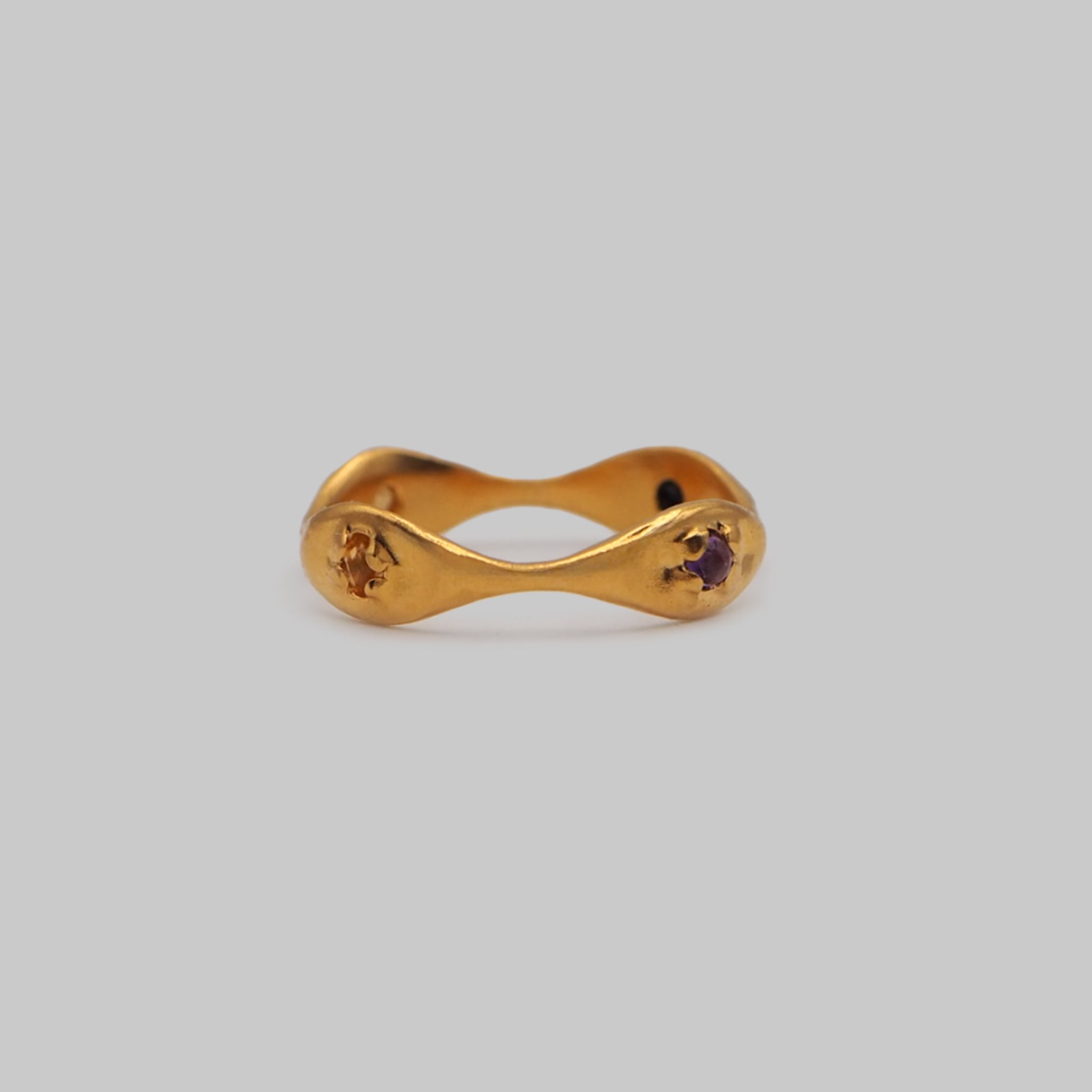 Item | nanagu