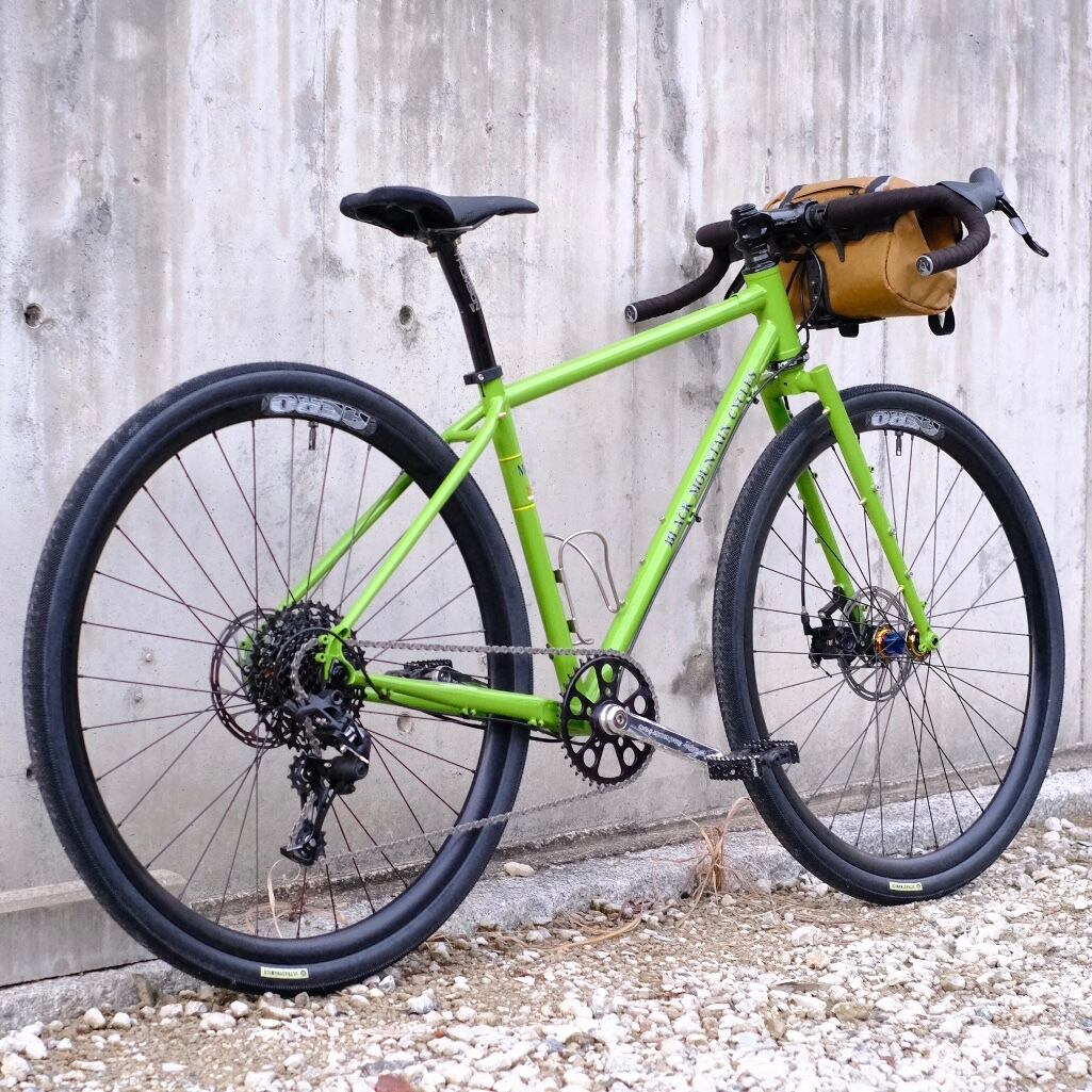 ULTRADYNAMICO】CAVA ROBUSTO TIRE (BK) | Humhumhug Online Shop