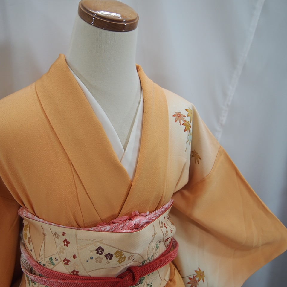 訪問着】柑子色に紅葉模様の着物 | ひふみ屋