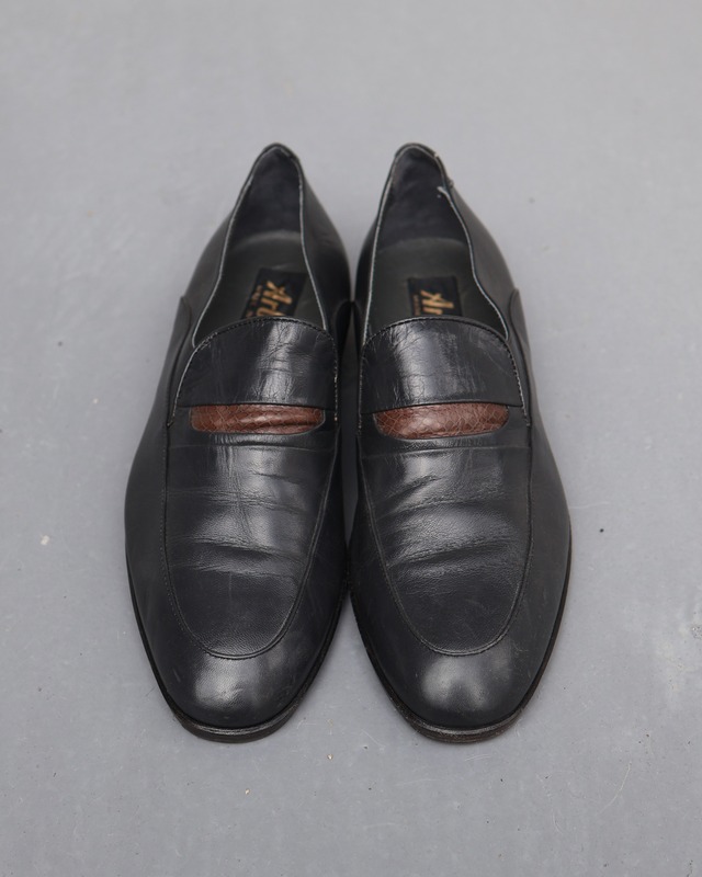 Two-tone coin loafers