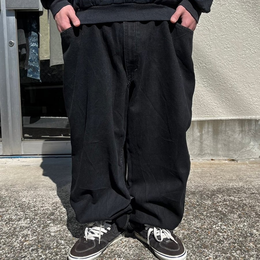 リーバイス550 W44 極太 ブラックデニム ボトムパンツ 黒 ジーンズ古着