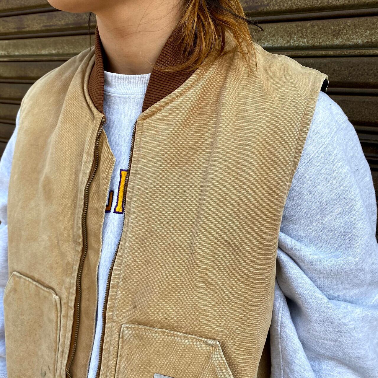 Carhartt ダックベスト古着キルティング ブラウン希少XLサイズ相当 Carhartt カーハート ダック地 ベスト メンズXL 古着 キルティング