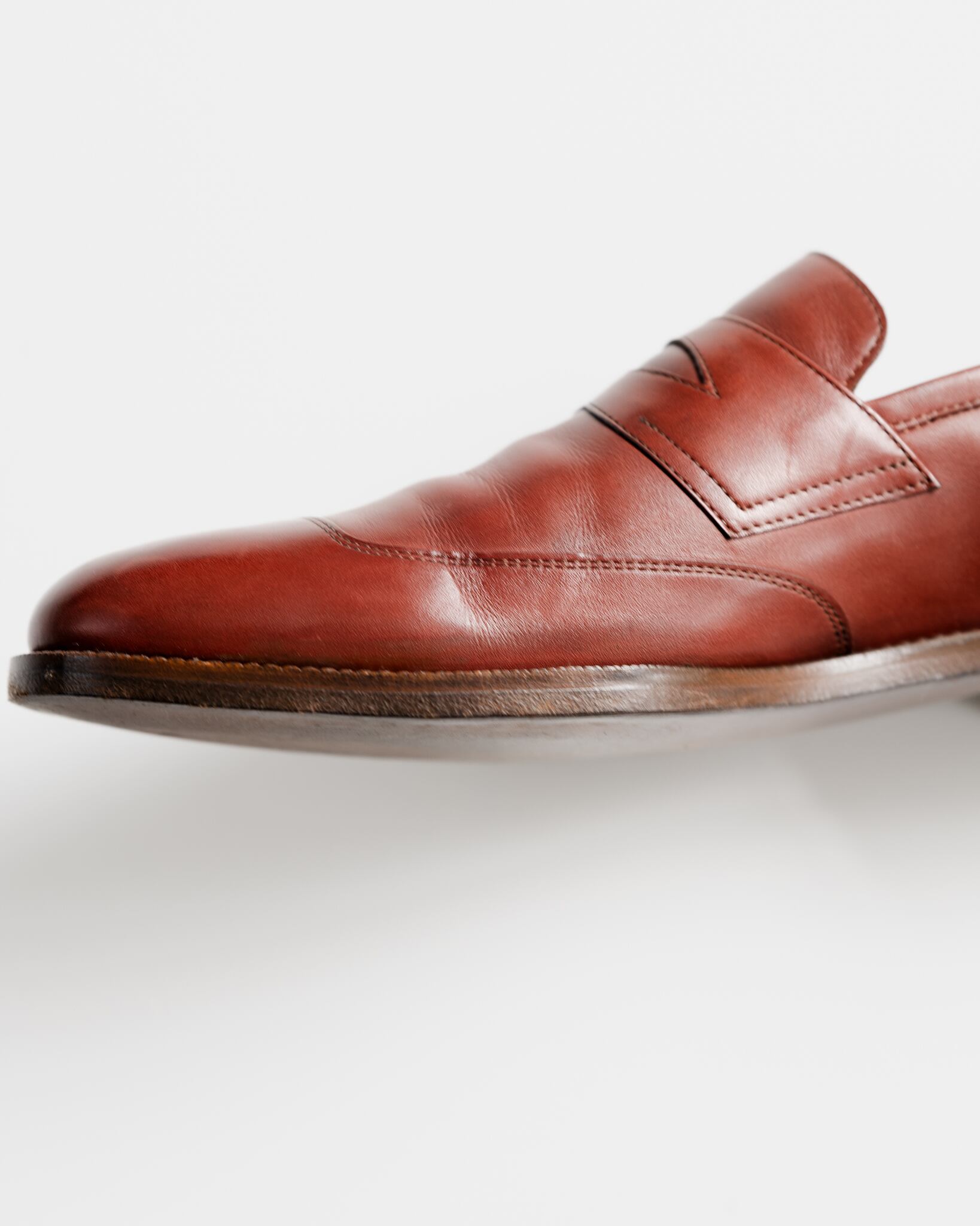BOTTEGA VENETA 編み込み レッドローファー 【公式通販】