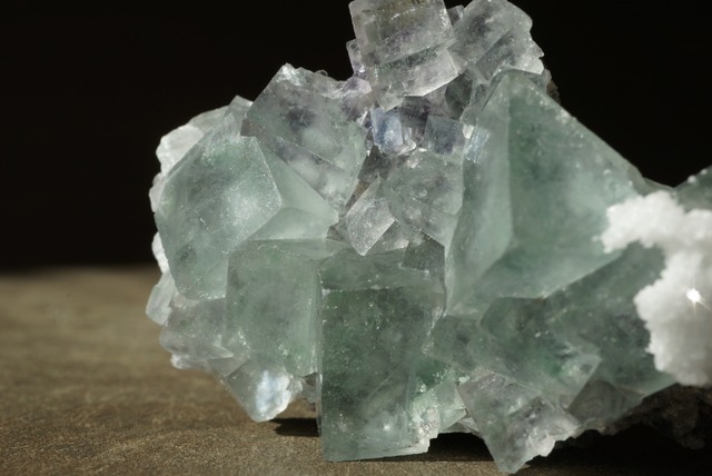 シャンファーリン産フローライト Fluorite 1460