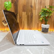 美品2022年式/HP Laptop 15s/Core i5第12世代/SSD256GB/メモリ16GB/人気ノートパソコン
