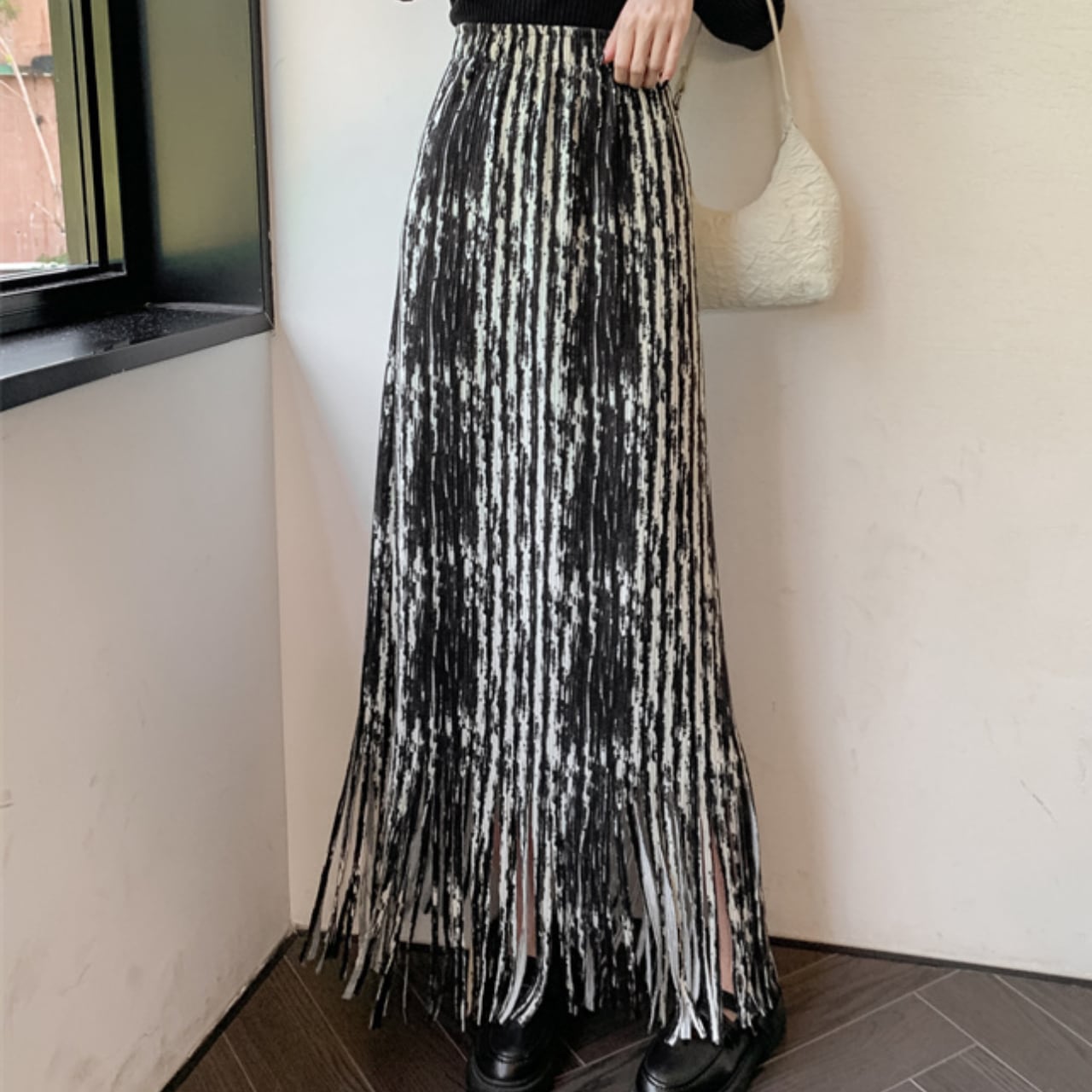 Inkbleed style tassel skirt S924
