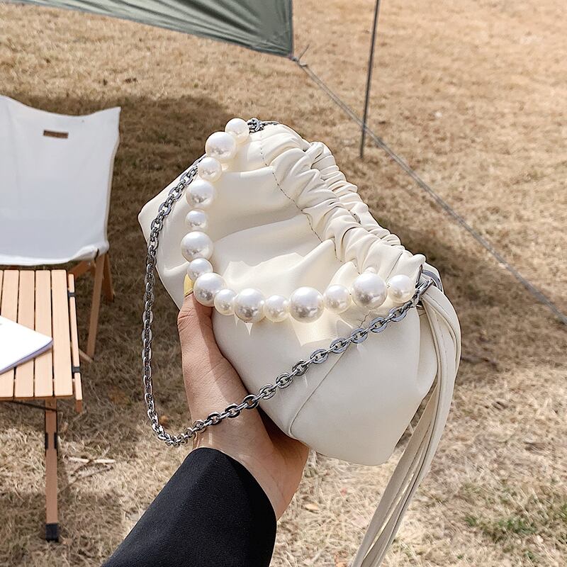 サマーレッドパールチェーン 夏物 真珠 メッセンジャーバッグ Tiancai_Wing_Bag55433975484