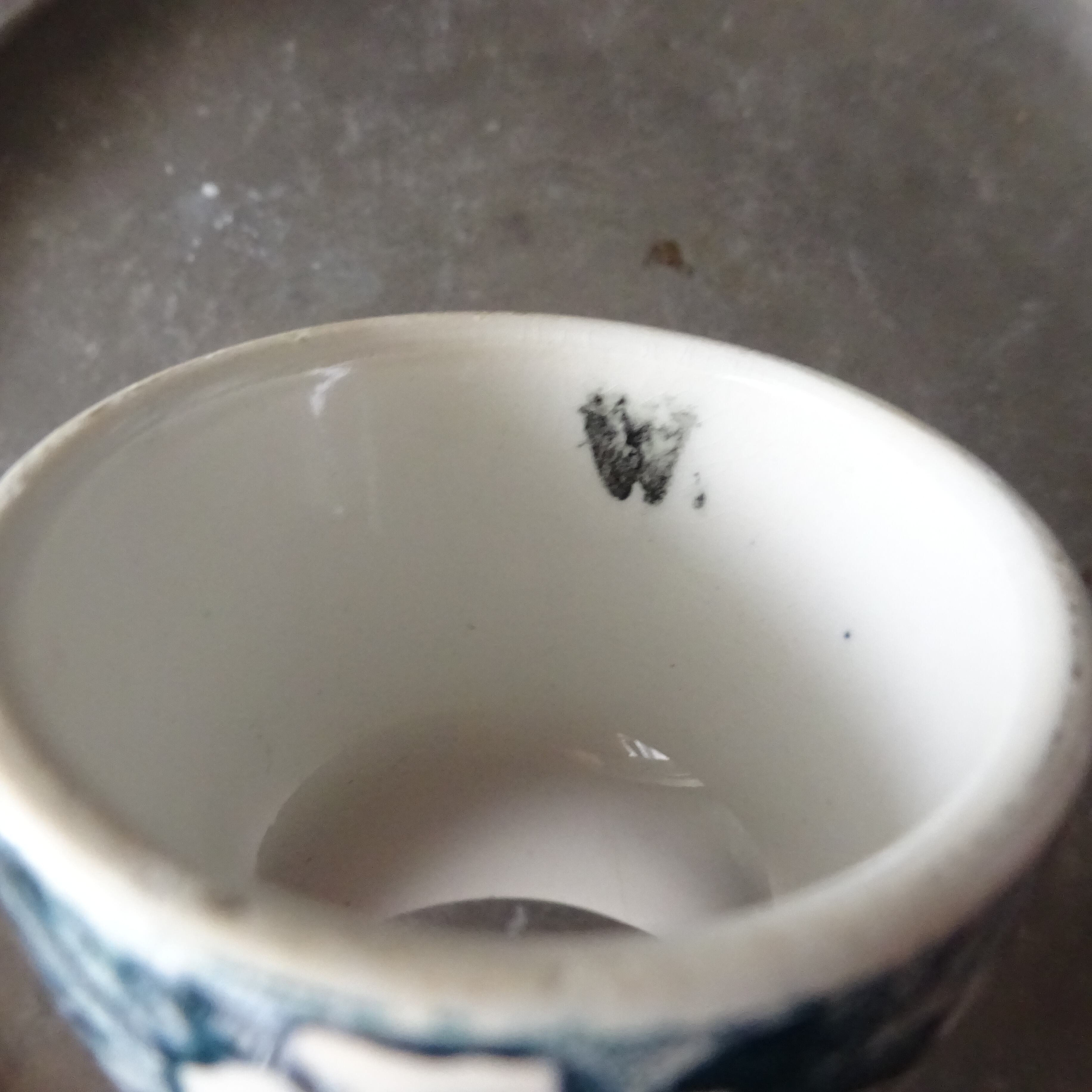 【 Nouveauté 】☆ St. Amand  modèle《Marie-Louise》Coquetier diabolo (B)